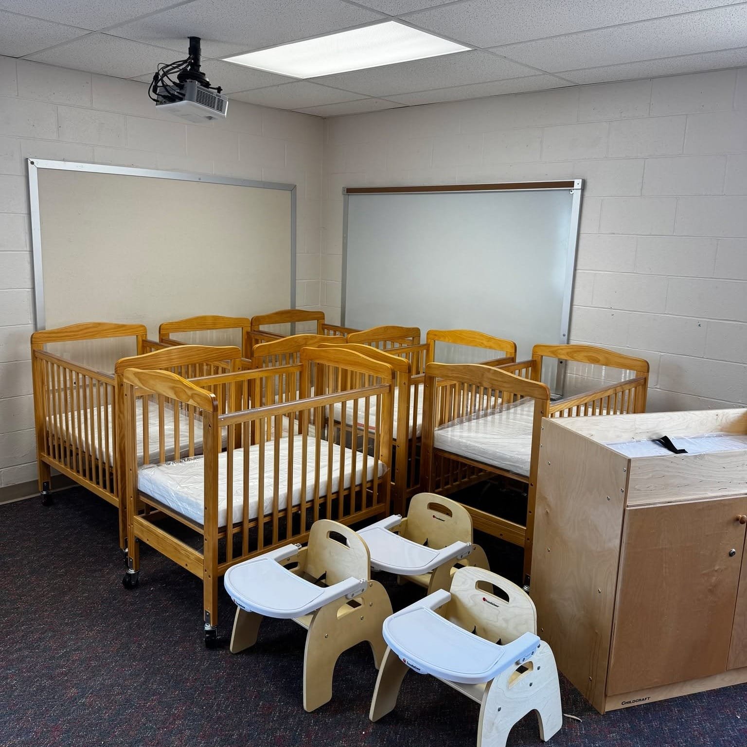 Furniture building event photo 5